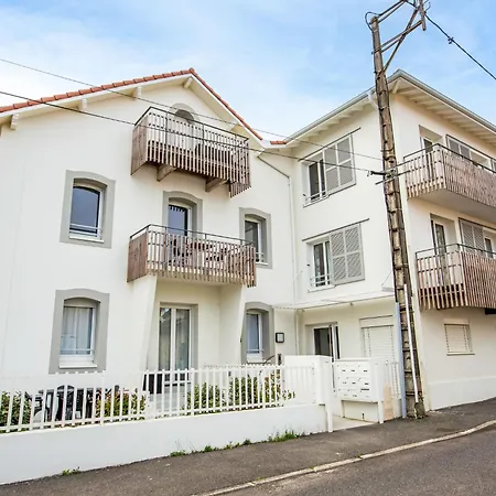 Cap Ocean-5 By Interhome *